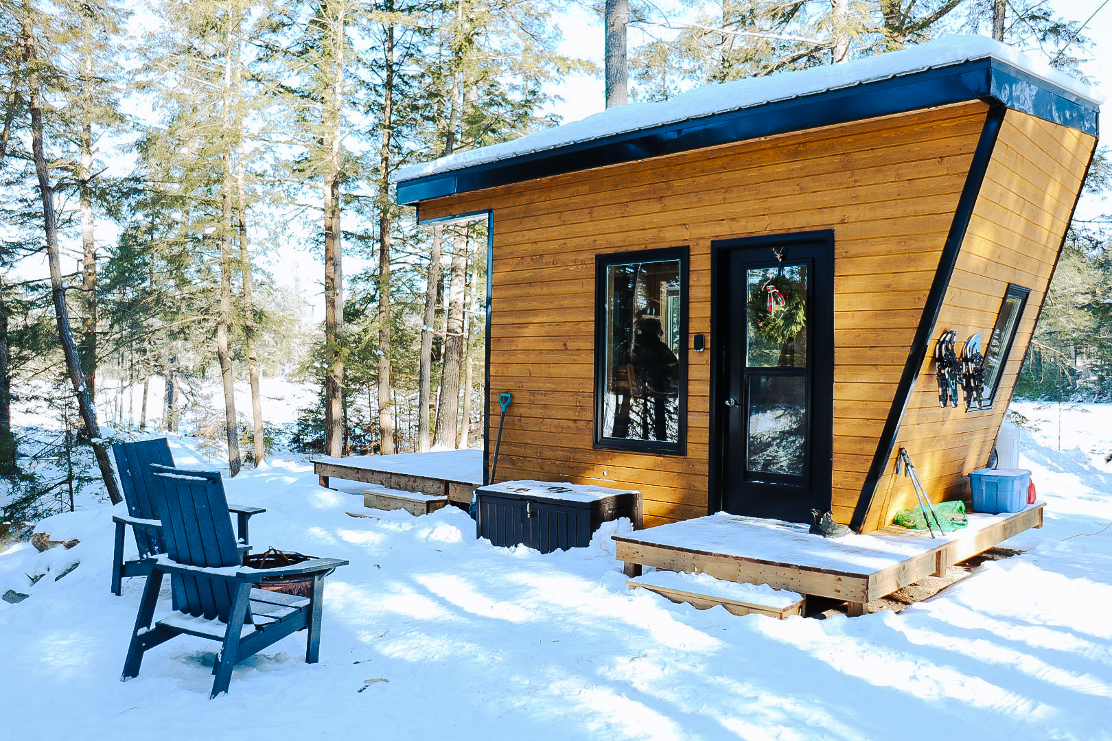 Cabinscape – Make your little great escape.. Off-grid tiny cabin ...